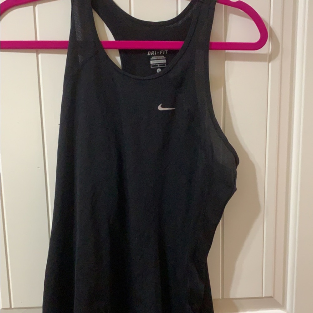 Nike tank